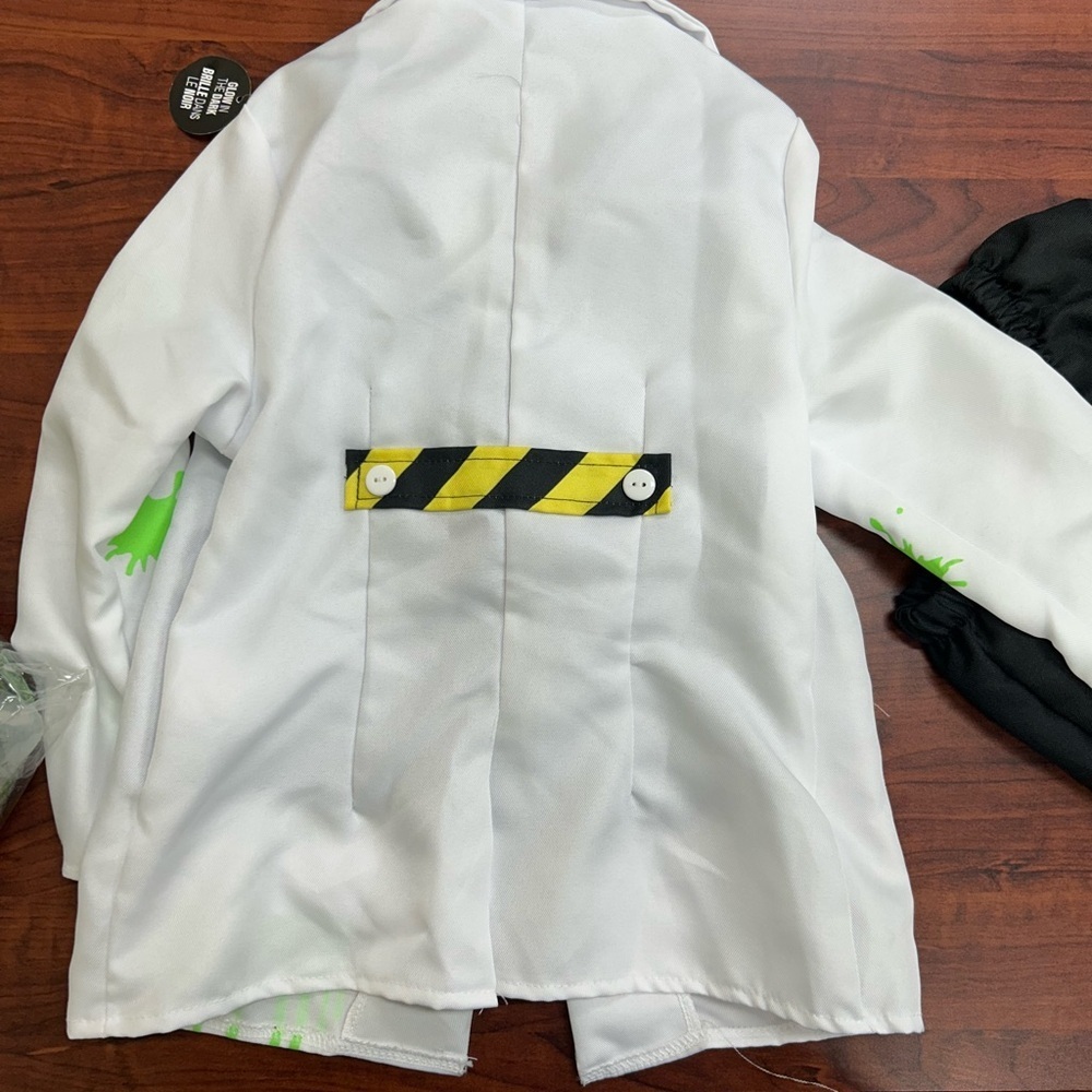 NEW Kids Scientist Halloween Costume Costume with Green Splatter Design Size:XS - Picture 4 of 5